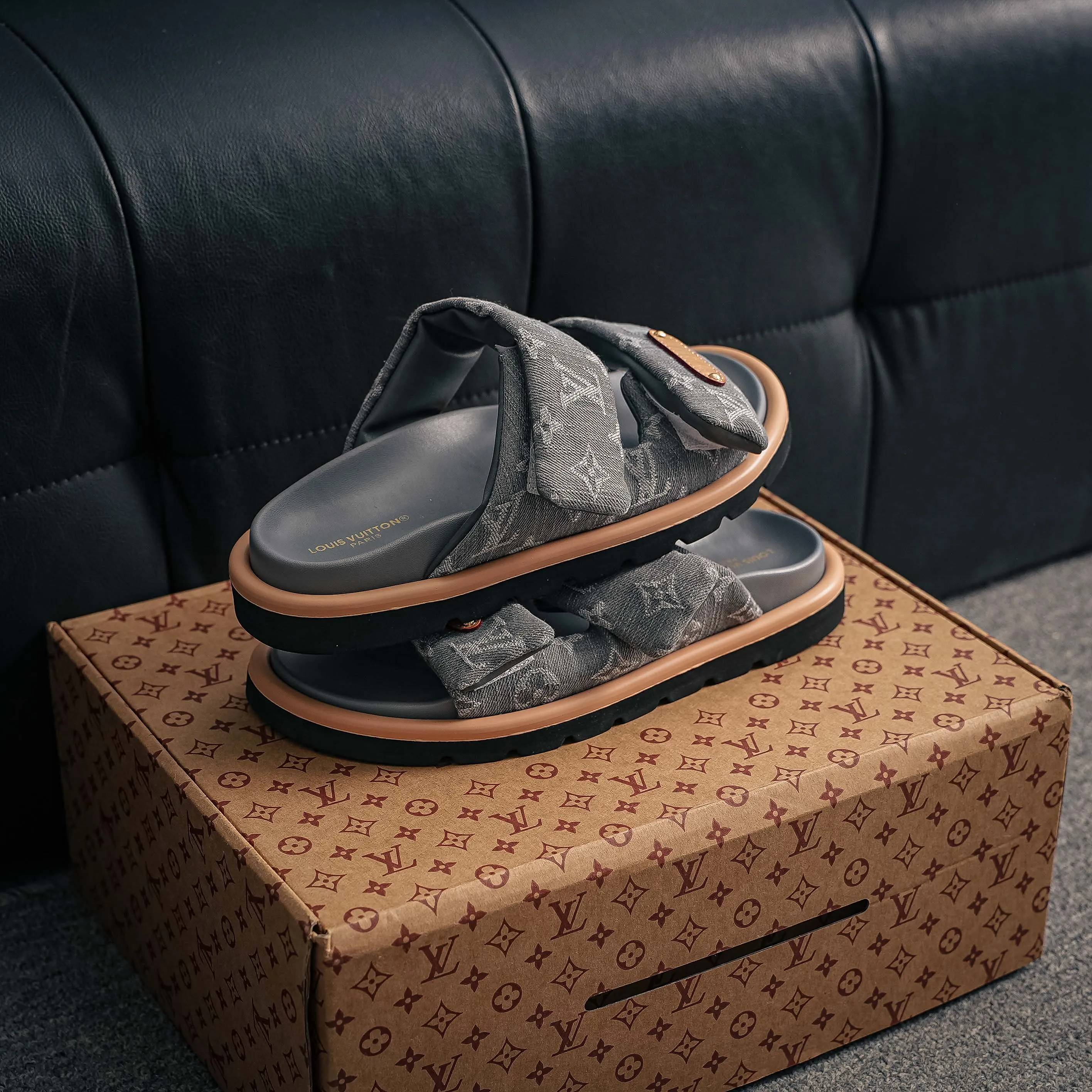 # LOUIS VUITTON ｜ 2026ss /Takashi Murakami x LOUIS VUITTON Sandals 。